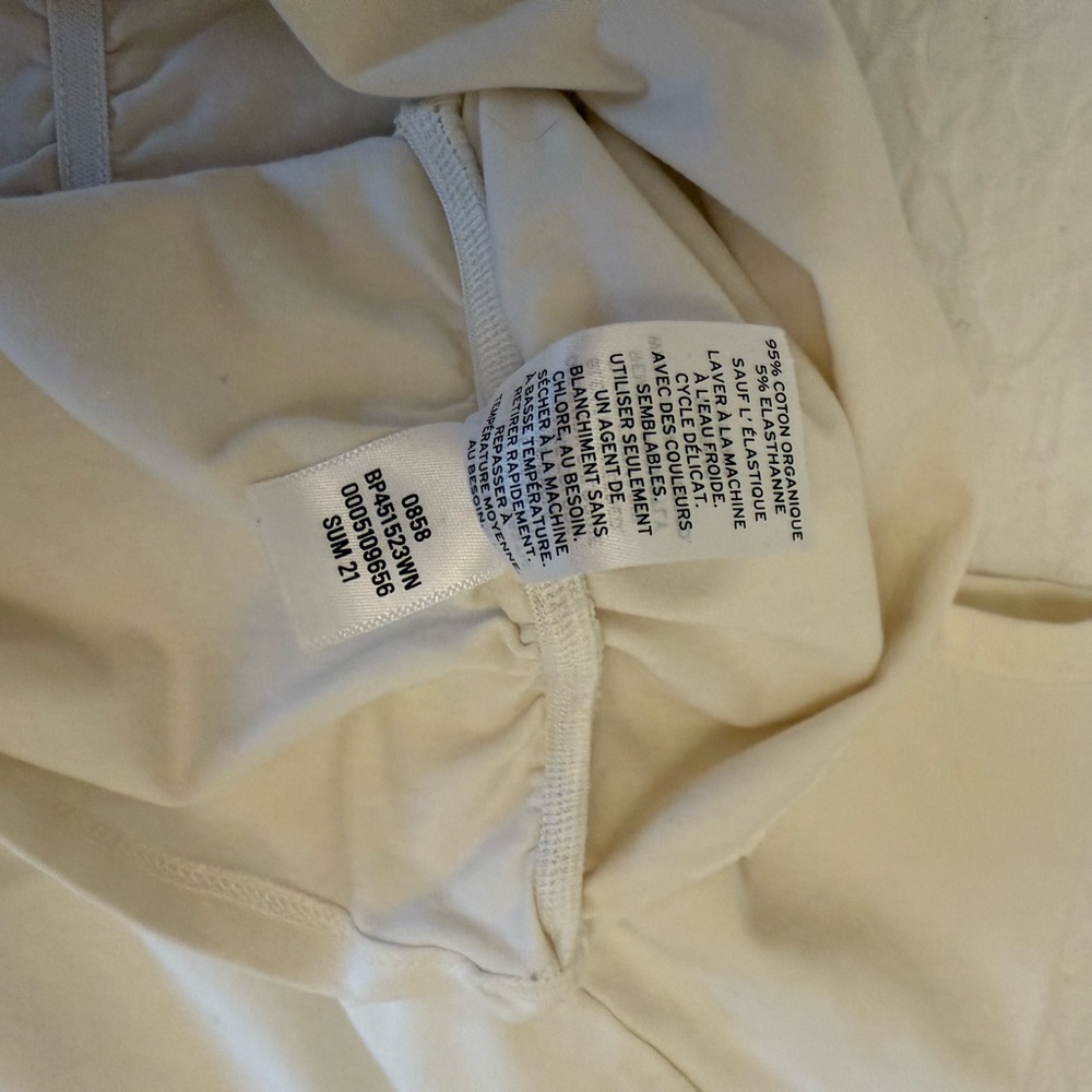 BP Cream Puff Sleeve Crop T-Shirt - Picture 10 of 10